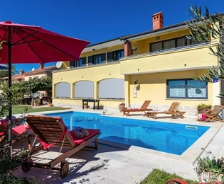 House Svetvinčenat, 300m2