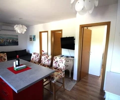 Čaká vás ostrovný život: očarujúci 2-izbový dovolenkový apartmán na Vire