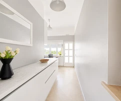 Malinska - Renovierte Erdgeschosswohnung mit Garten