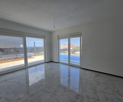 Duplex with a pool on the island of Vir available for purchase in Croatia