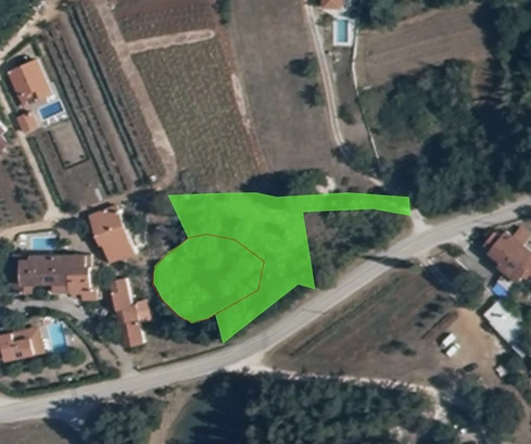 Žminj, Istria – Działka budowlana przy głównej drodze