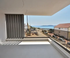 Srima, Vodice - Apartamento S8 con terraza en la azotea, vista al mar