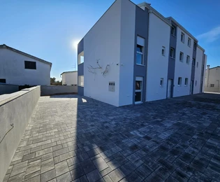 Квартира на втором этаже 51 м² + 27 м² терраса с видом на море