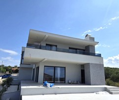 Elegáns villa Primoštenben lenyűgöző panorámás tengeri kilátással