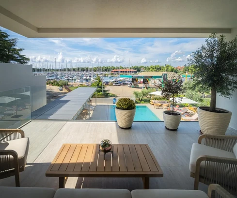 Istria, Novigrad, luxusný apartmán s výhľadom na more