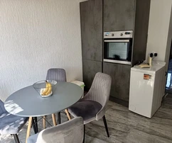 2 Apartments, 58,90 m², Vir, 150 m vom Strand entfernt