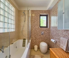 Villa moderna al mare in vendita a Medolino in Croazia