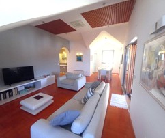 Familienfreundliche Wohnung mit drei Schlafzimmern und Meerblick in Brač