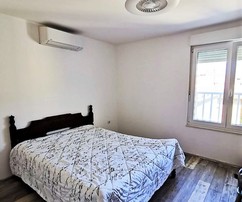 Spazioso appartamento con vista mare in vendita a Spalato