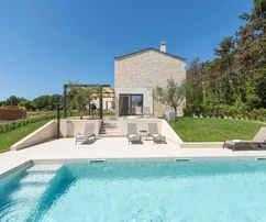 Višnjan, Istria - Lussuosa villa in pietra in un ambiente tranquillo
