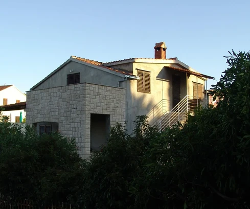 Maison spacieuse disponible au coeur de Supetar en Croatie