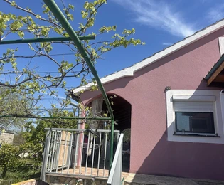 Zadar, casa a Smoković con ampio terreno, eccezionale opportunità di investimento