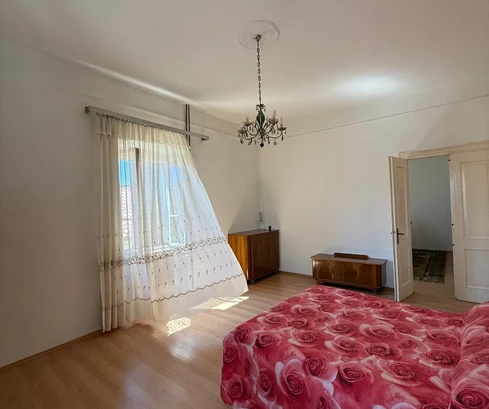 Istrie, Brtonigla : Appartement spacieux avec vue sur la mer au centre