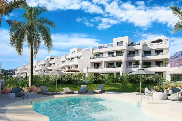 Habitation moderne près du parcours de golf à Estepona