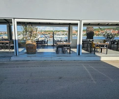 Locale commerciale a Bibinje, 500 m2