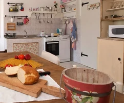 Орталь, Ливаде, Истрия: Очаровательный дом с бассейном и видом на Мотовун