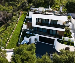 Trogir, luxury villa 312 m2, with swimming pool and garage and landscaped garden