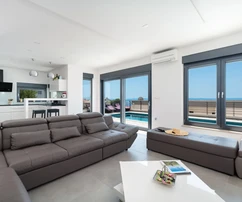 Makarska, splendida villa con piscina e jacuzzi, vista panoramica sul mare