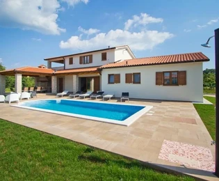 Affascinante villa con piscina, Istria, Labin