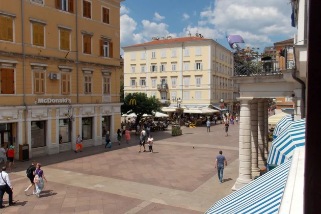 Rijeka, belváros, lakás keresett helyen Rijekában, 126 m², befektetési potenciál