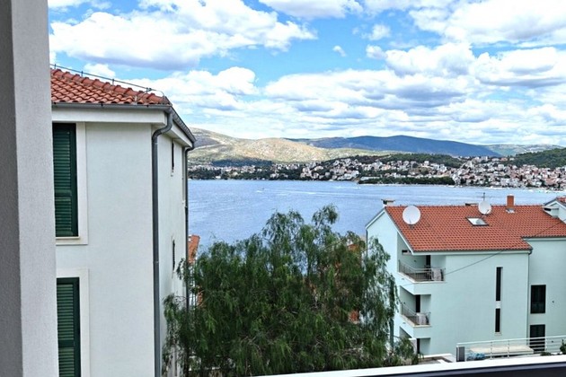 Luxueux appartement Ciovo de 3 chambres près de la plage