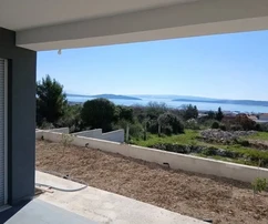 K. Novi, Rudine, detached house with outbuilding and garden 550 m2