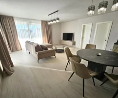 NUEVA VILLA URBANA CON PISCINA, EN UBICACIÓN TRANQUILA!