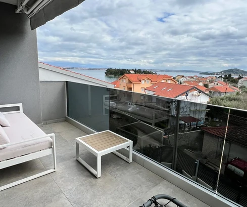 Tágas lakás eladó Prekóban, Ugljan szigetén Horvátországban