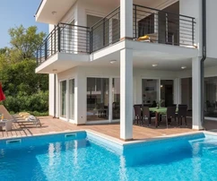 Fantastisches Haus mit Pool am Meer und Meerblick, Istrien, Medulin