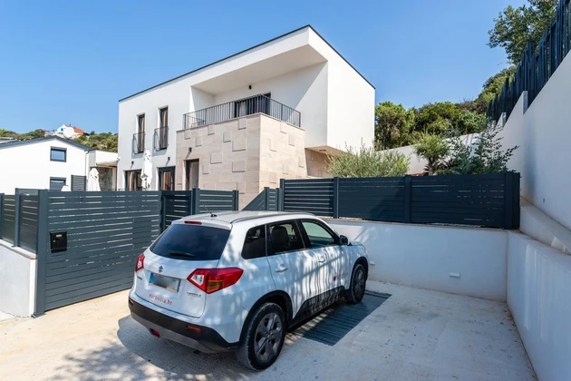 Moderne Villa in Sevid in Meeresnähe zu verkaufen in Kroatien