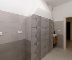 Kőből épült villa medencével eladó Sveti Lovrečben Horvátországban