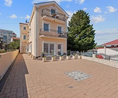 Appartement villa à vendre sur l'île de Pašman en Croatie