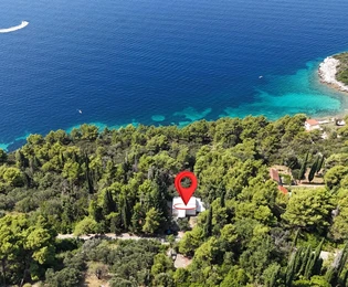 Casa in vendita a soli 50 metri dal mare a Dubrovačko Primorje in Croazia
