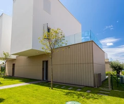 Maison duplex disponible à Sveti Filip i Jakov en Croatie