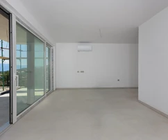 Krk Island, Vrbnik, apartment in a newly built property with garden, pool, and sea view