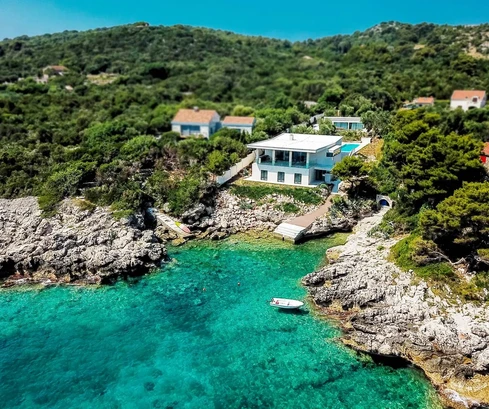 Exklusive Villa in erster Meereslinie bei Dubrovnik zu verkaufen in Kroatien