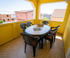 Apartmánový dům s prostorným dvorem