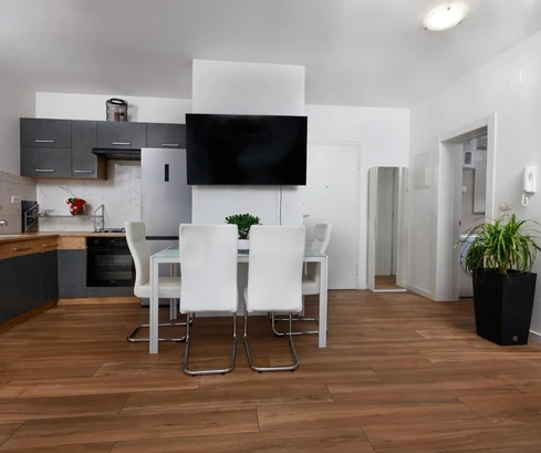 Kastav, Rubeši, Neubau, fantastische Zweizimmerwohnung mit Loggia, Parkplatz und Garage