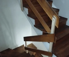 Kaštel Sućurac, casa a schiera di 132 m2 nel centro città, a 50 m dal mare