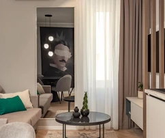 Rijeka, Zentrum, neu renovierte Luxuswohnung 100 m² mit drei Apartments