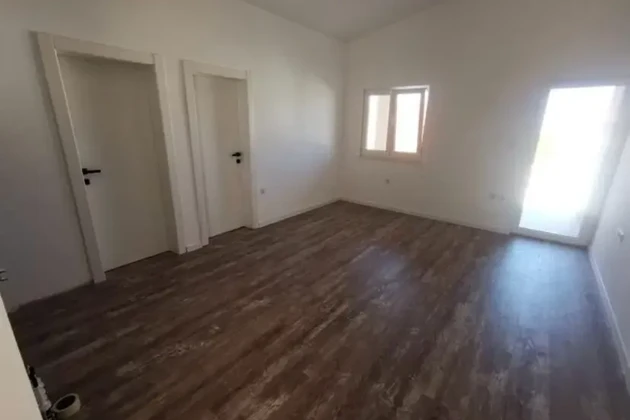 Rogoznica, 3 appartements de 120 m2 au deuxième étage d'un immeuble neuf, à 100 m de la plage