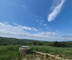 Villa in pietra con piscina in vendita vicino a Buie in Croazia