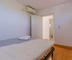 Villa al mare con vista sull'oceano in vendita a Orsera in Croazia