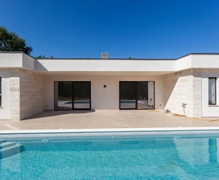 Villa moderna con piscina in vendita a Labin in Croazia