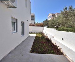 Semi-detached house for sale in Vodice