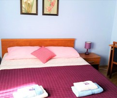 Eladó villa medencével és kerttel Čiovón, a strand közelében