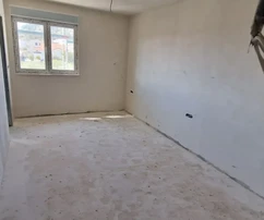 Сегет Д., 3-комнатная квартира 96 м², новостройка, 1-й этаж, вид на море
