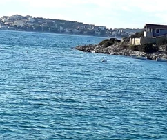 Vinišće, Stari Trogir-öböl, mezőgazdasági terület 837 m2, első sor a tengerhez