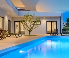 Maison de plain-pied avec piscine à vendre en Istrie en Croatie