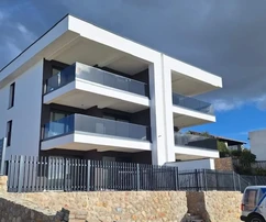 NEW APARTMENT IN AN ATTRACTIVE LOCATION, 150 M FROM THE BEACH!